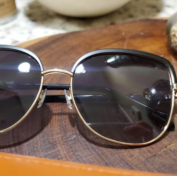 Fossil sunglasses - Picture 3 of 4